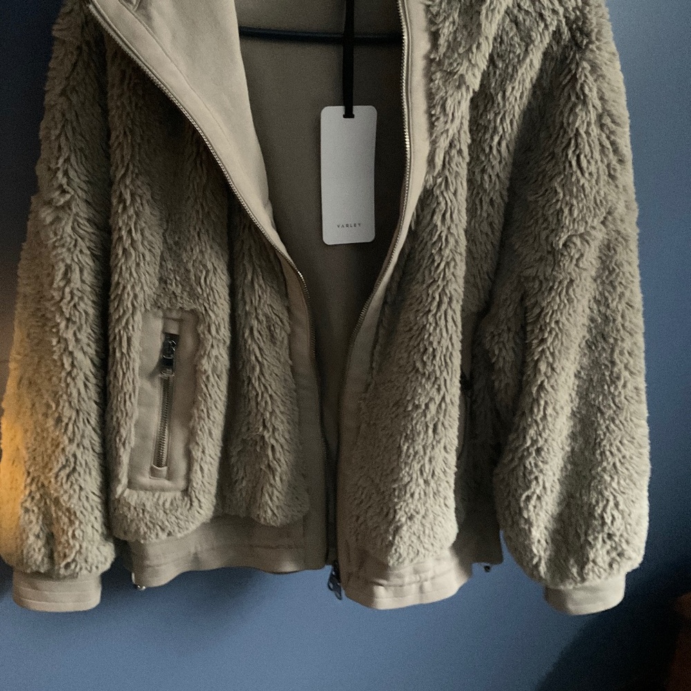 Varley Dylan Jacket in Size S NWT